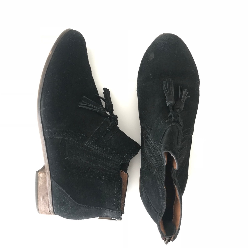 Dolce Vida black booties